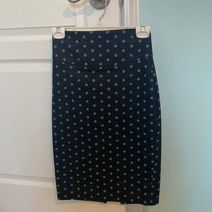 High waisted pencil skirt